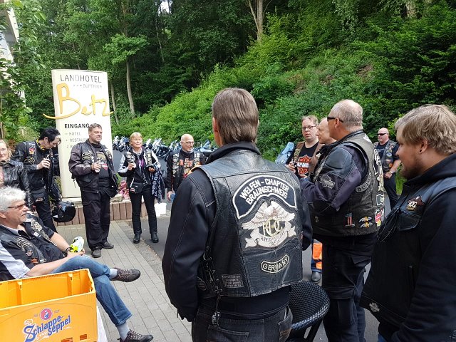 Foto 22.05.18, 21 59 49 (2).jpg